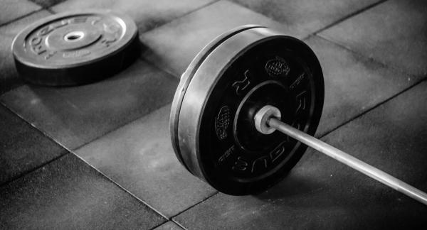 Полный гид по тренажерам: что, зачем и как использовать в зале (фото) Полный гид по тренажерам: что, зачем и как использовать в зале (фото)