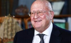 Гинцбург рассказал о разработке вакцины от рака