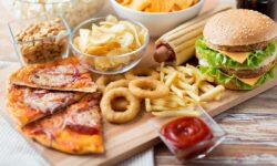 Врач: потребление картофеля фри значительно повышает риск развития рака