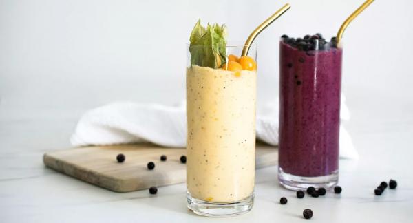 Пять минут — и готово! Смузи с ягодами для легкого перекуса и спасения в жару (рецепты) Пять минут — и готово! Смузи с ягодами для легкого перекуса и спасения в жару (рецепты)