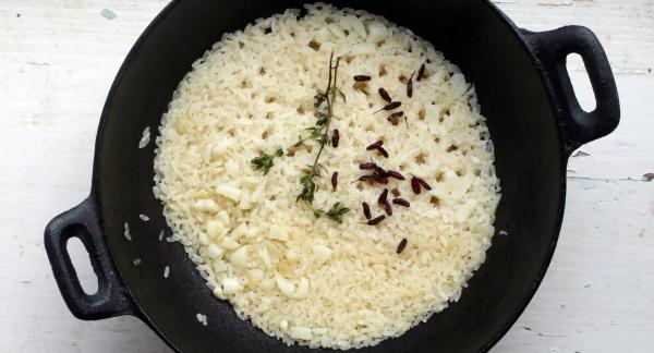 Баклажаны без лишнего масла: как готовить вкусно и полезно (рецепты) Баклажаны без лишнего масла: как готовить вкусно и полезно (рецепты)